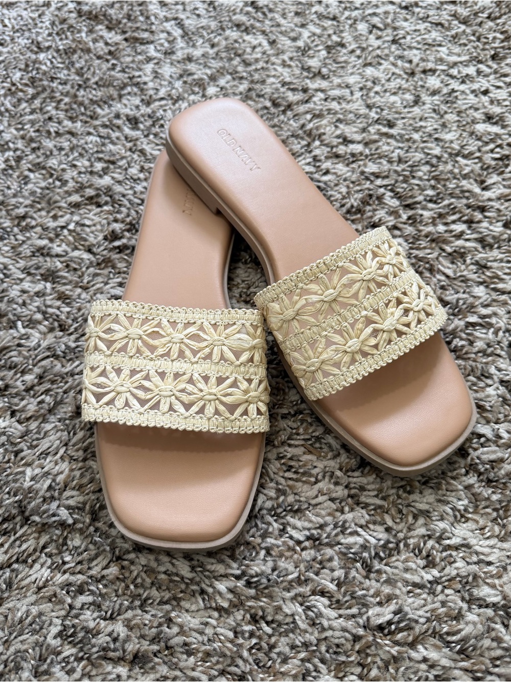 Old navy floral raffia slide sandal